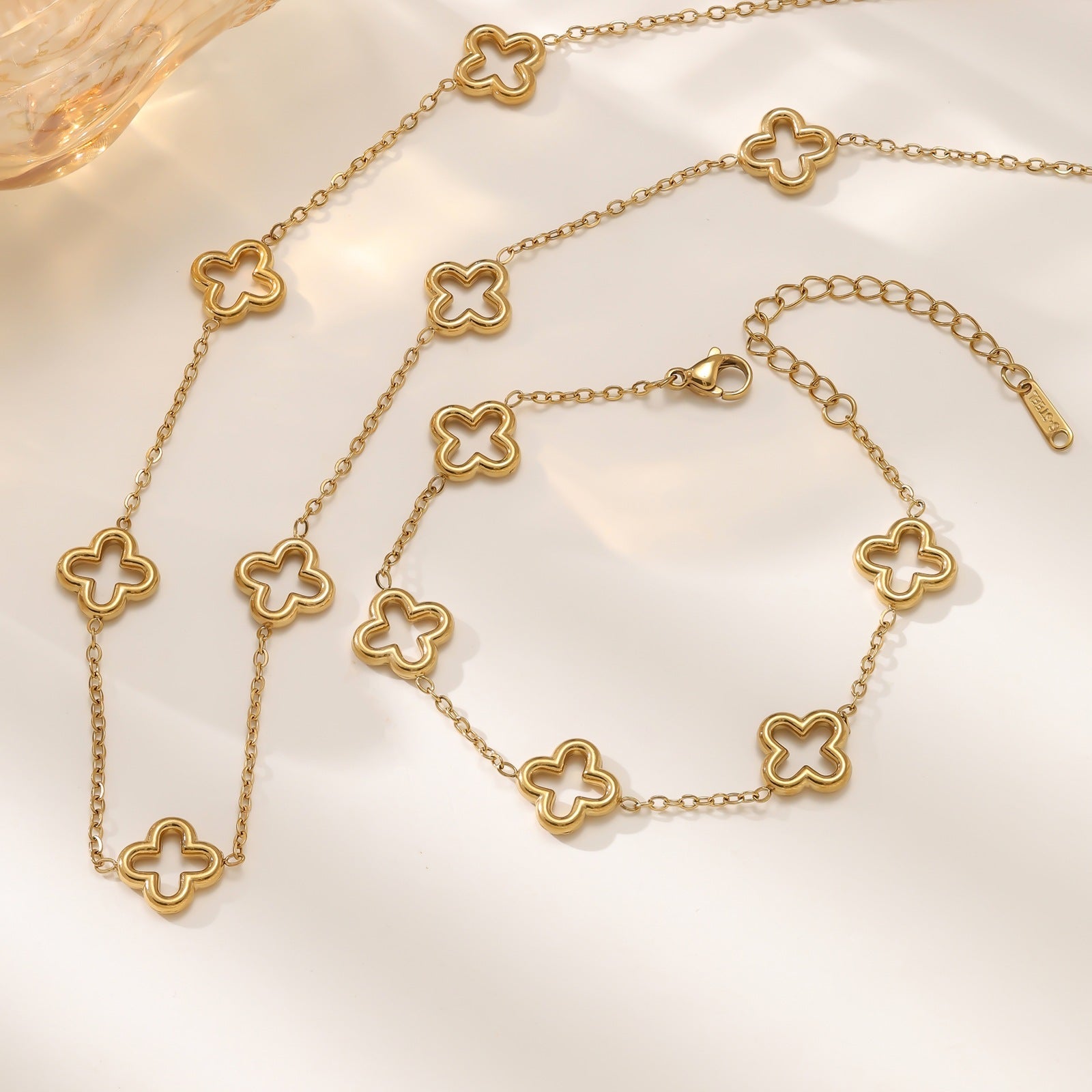 Luxe Clover Necklace & Bracelet